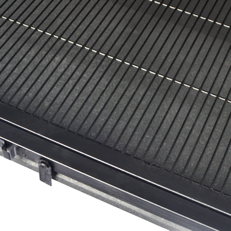 Hundekäfig im Holz Möbelstil mit Rädern Hundekäfig im Holz Möbelstil mit Rädern