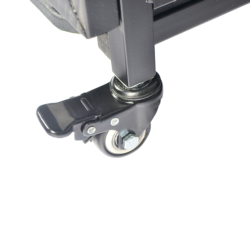 Hundekäfig im Holz Möbelstil mit Rädern Hundekäfig im Holz Möbelstil mit Rädern