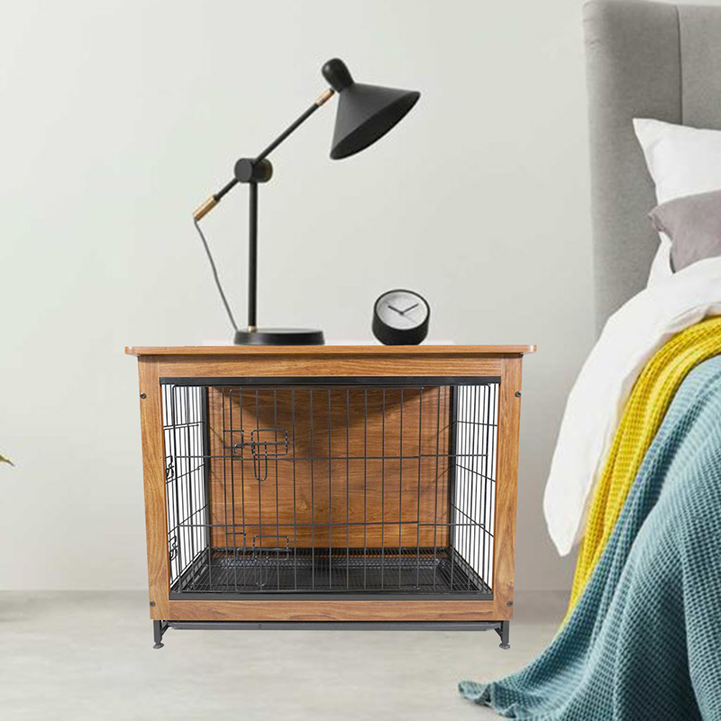 Hundekiste im Innenraum großer Holzmetall Möbelstil Hundekiste im Innenraum großer Holzmetall Möbelstil